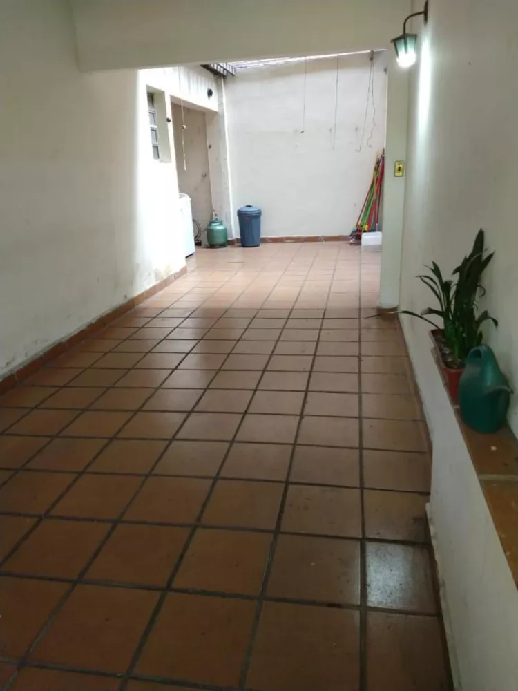 Sobrado à venda com 3 quartos, 160m² - Foto 4