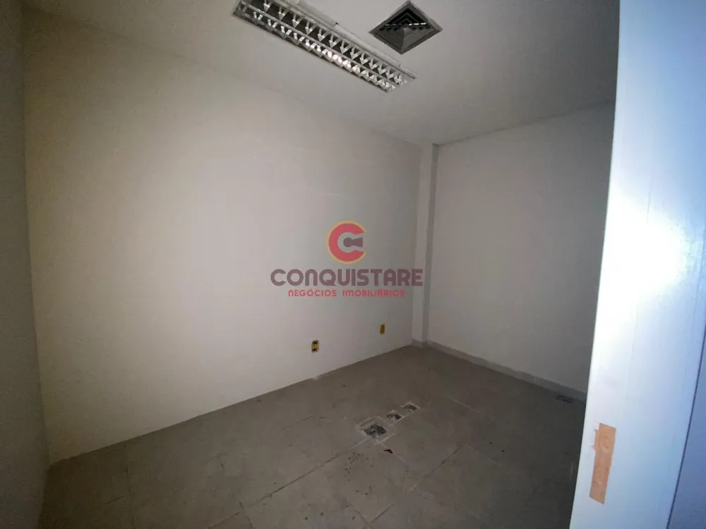 Prédio Inteiro - Foto 1