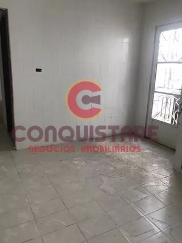 Casa à venda com 2 quartos, 126m² - Foto 2