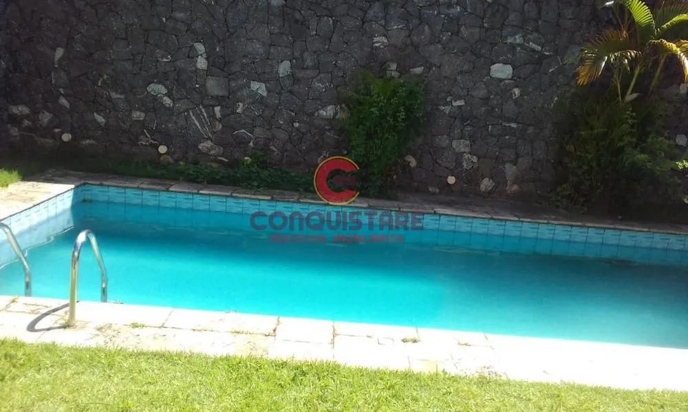 Casa, 4 quartos, 324 m² - Foto 1