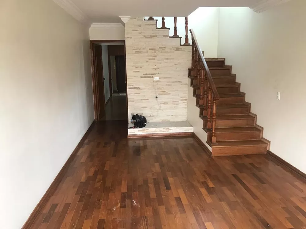 Casa à venda com 3 quartos, 140m² - Foto 3