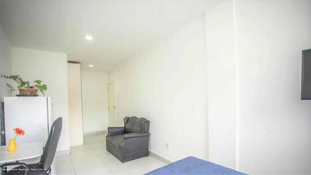 Apartamento para alugar com 1 quarto, 50m² - Foto 6