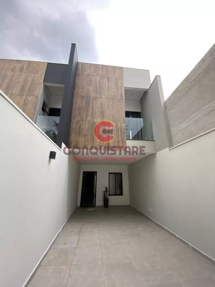 Sobrado à venda com 3 quartos, 115m² - Foto 1