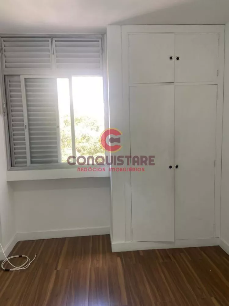 Apartamento à venda com 3 quartos, 109m² - Foto 3