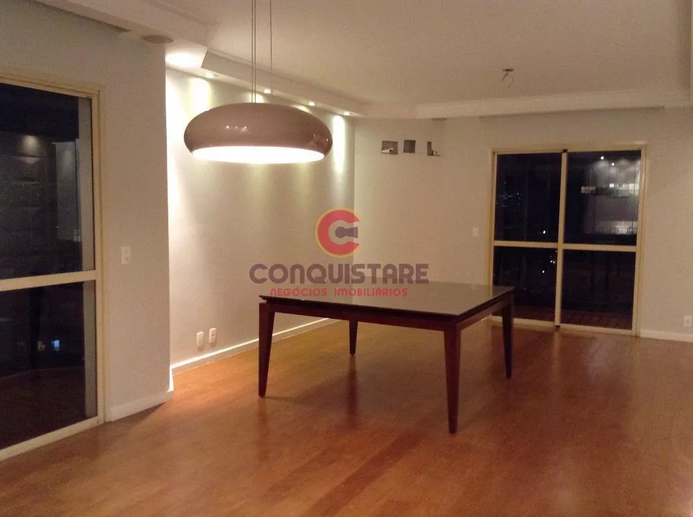 Apartamento à venda com 4 quartos, 165m² - Foto 1