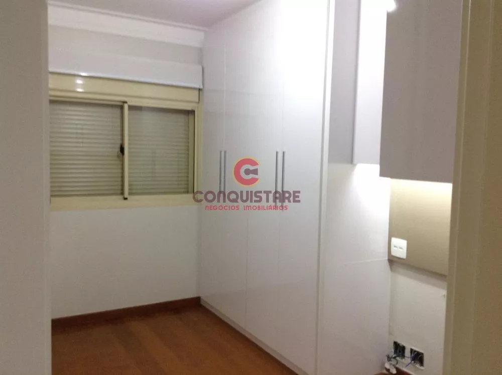 Apartamento à venda com 4 quartos, 165m² - Foto 3