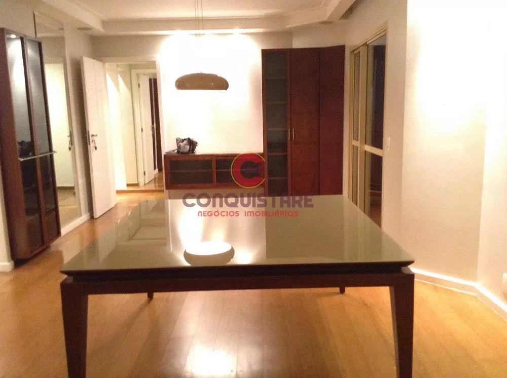 Apartamento à venda com 4 quartos, 165m² - Foto 2