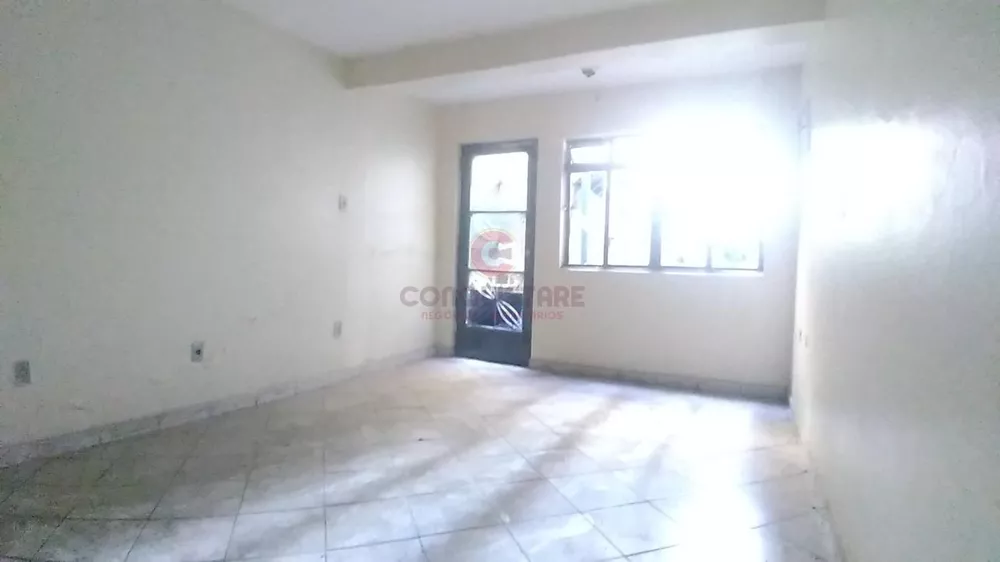 Conjunto Comercial-Sala à venda com 4 quartos, 350m² - Foto 2