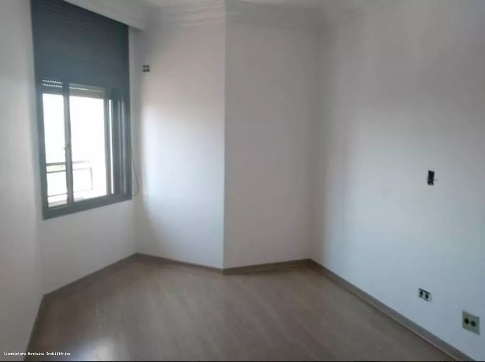 Apartamento à venda com 3 quartos, 218m² - Foto 6