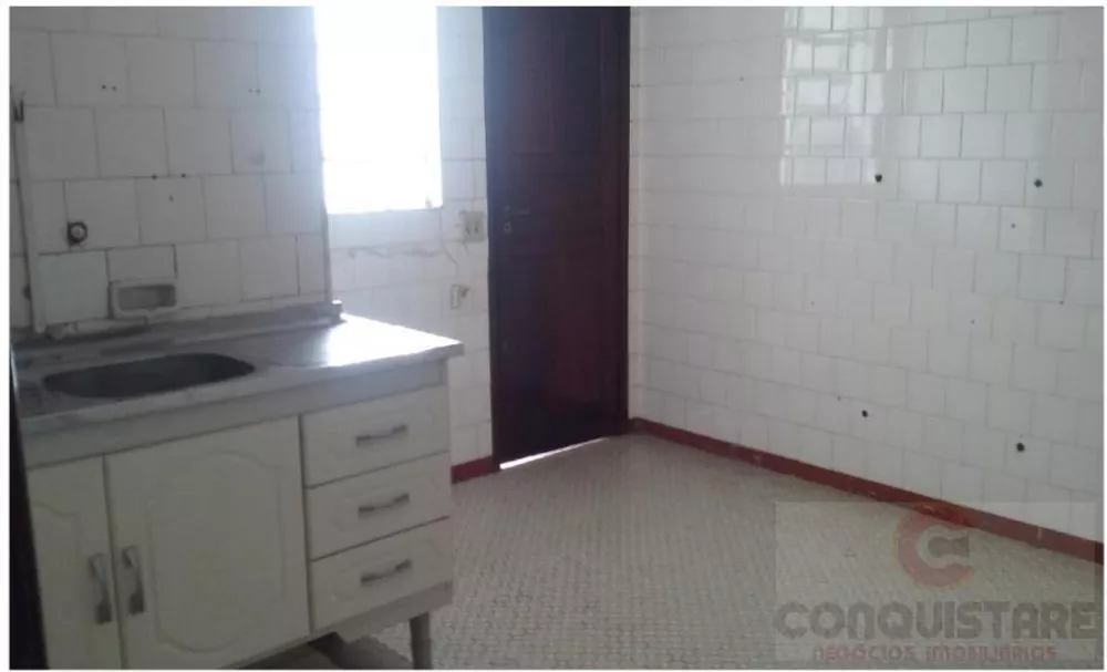 Apartamento à venda com 3 quartos, 135m² - Foto 11