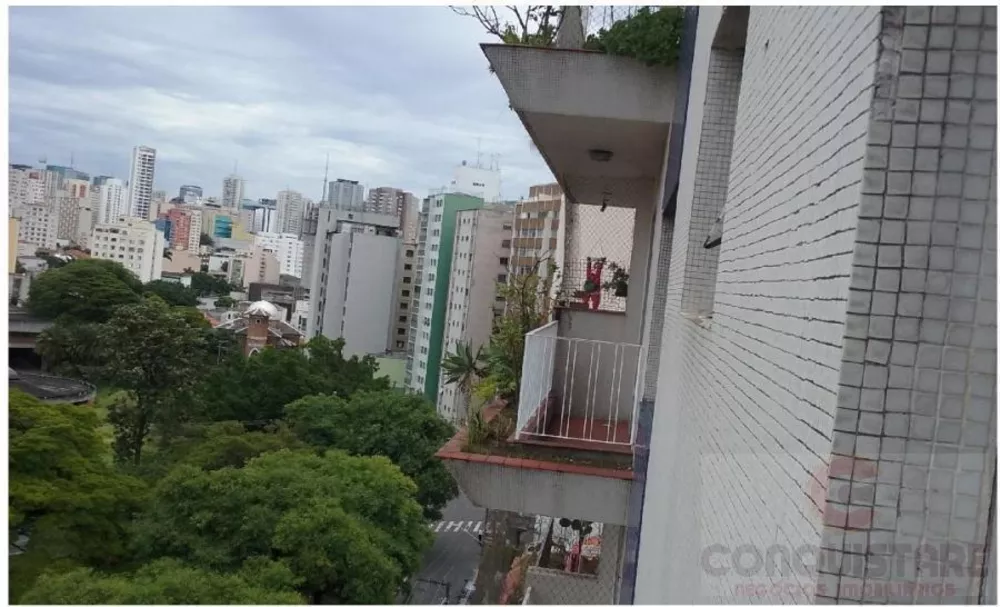 Apartamento à venda com 3 quartos, 135m² - Foto 3