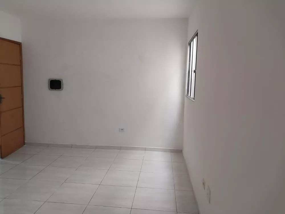 Apartamento para alugar com 2 quartos, 75m² - Foto 2