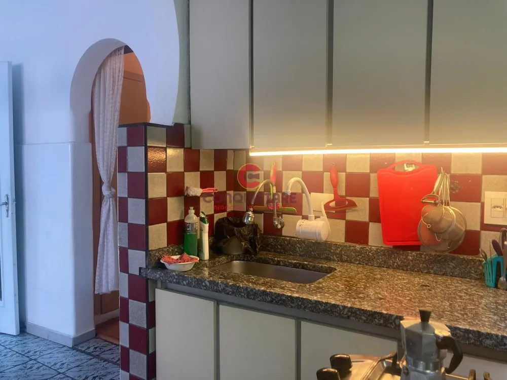 Casa, 3 quartos, 280 m² - Foto 1