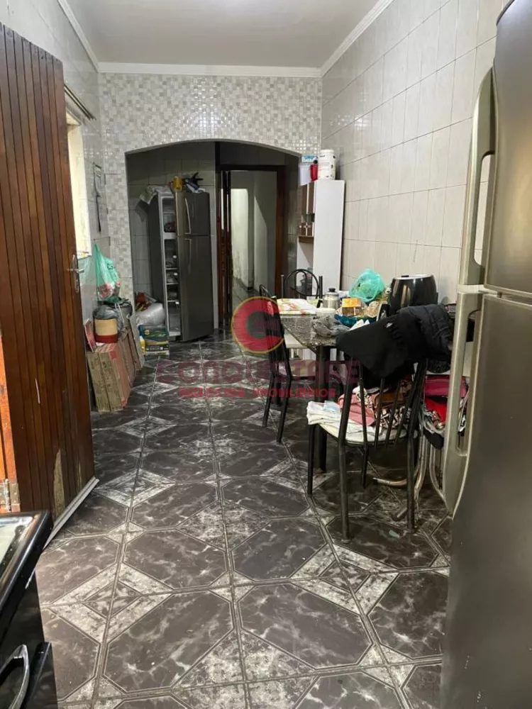 Sobrado à venda com 3 quartos, 160m² - Foto 3