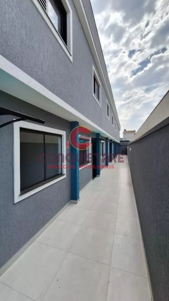 Sobrado à venda com 2 quartos, 60m² - Foto 1