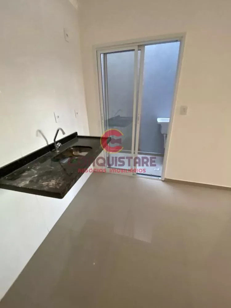 Sobrado à venda com 2 quartos, 60m² - Foto 2