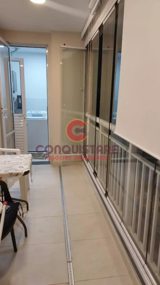 Apartamento à venda com 2 quartos, 63m² - Foto 1