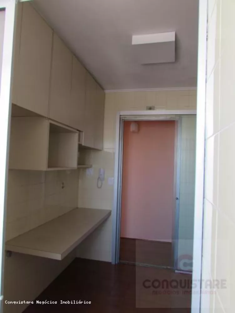 Apartamento à venda com 2 quartos, 58m² - Foto 2