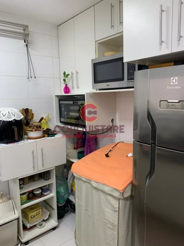 Apartamento à venda com 2 quartos, 42m² - Foto 12