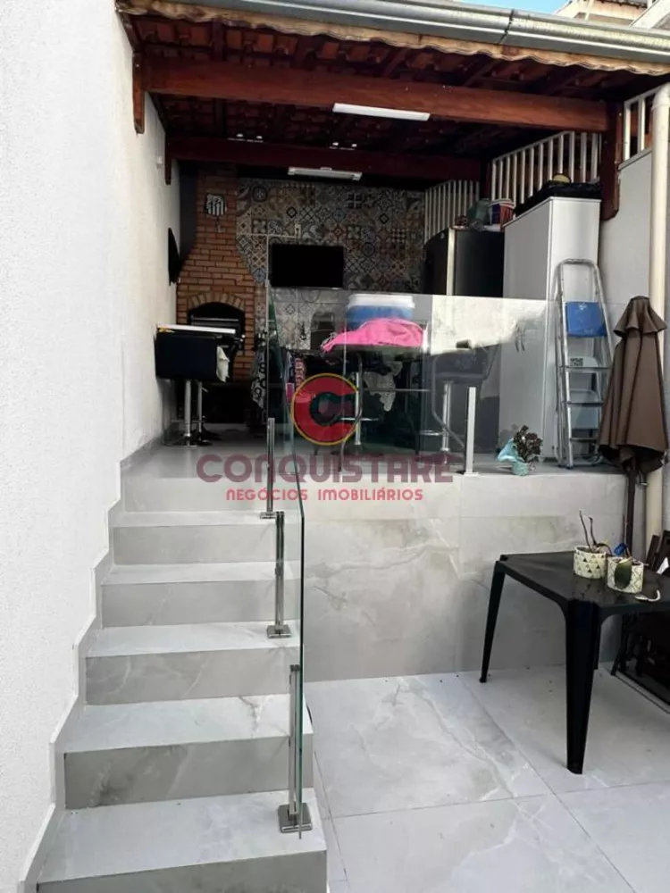 Sobrado à venda com 2 quartos, 60m² - Foto 2