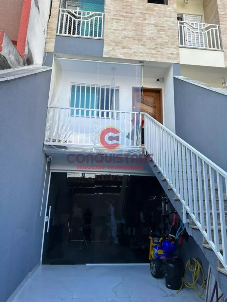 Sobrado à venda com 2 quartos, 60m² - Foto 1