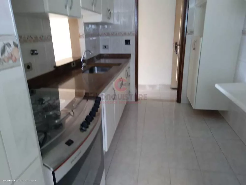 Apartamento à venda com 3 quartos, 83m² - Foto 12