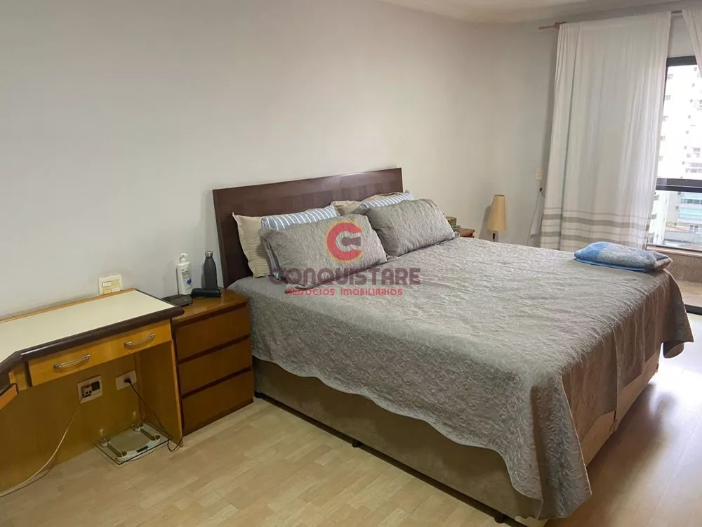 Apartamento à venda com 3 quartos, 183m² - Foto 8