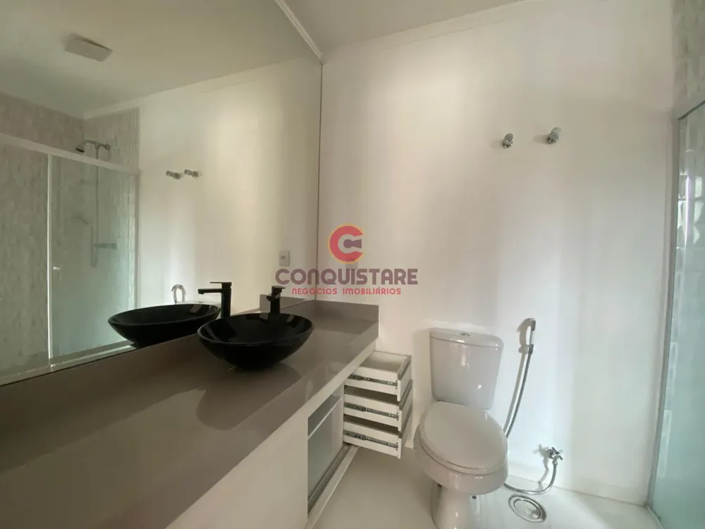 Apartamento, 3 quartos, 157 m² - Foto 1