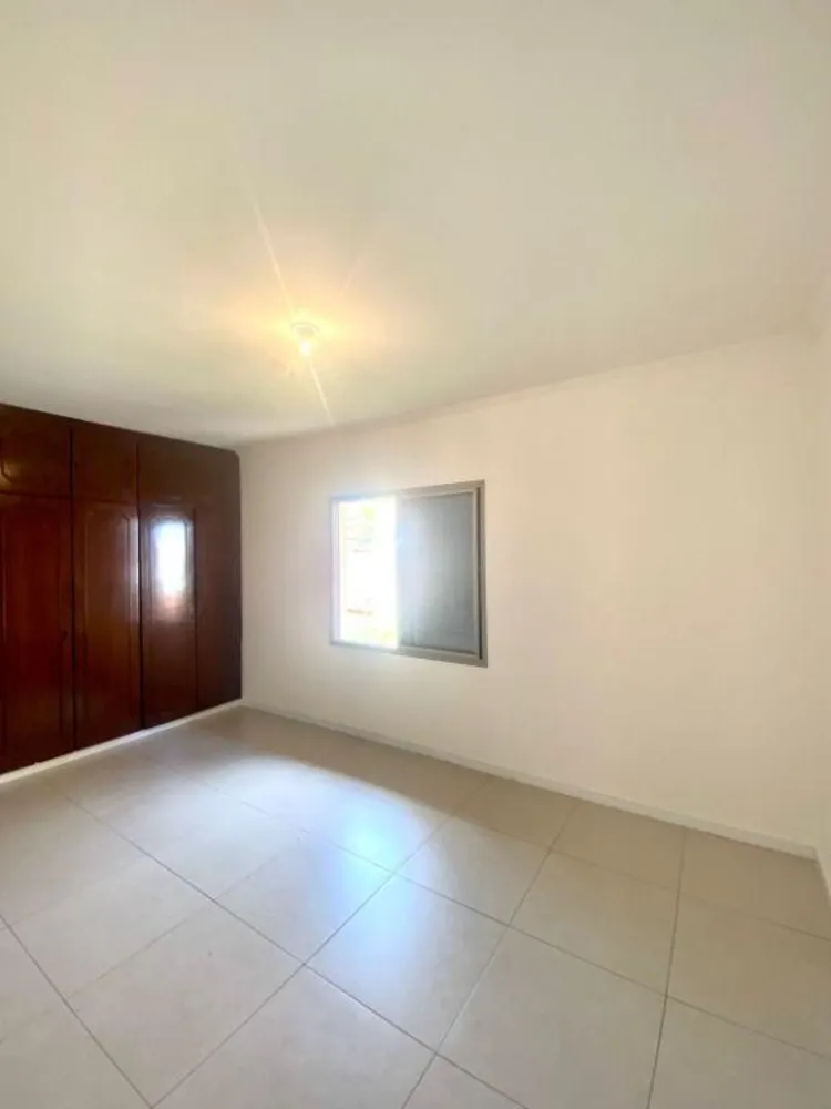Sobrado, 6 quartos, 224 m² - Foto 8