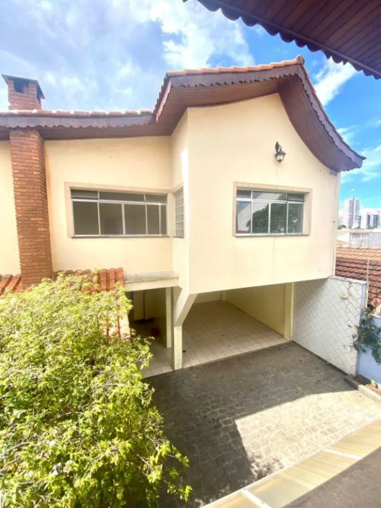 Sobrado, 6 quartos, 224 m² - Foto 1