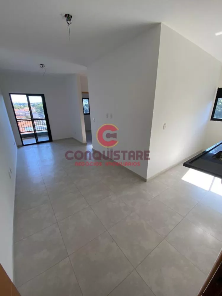 Apartamento à venda com 1 quarto, 45m² - Foto 2