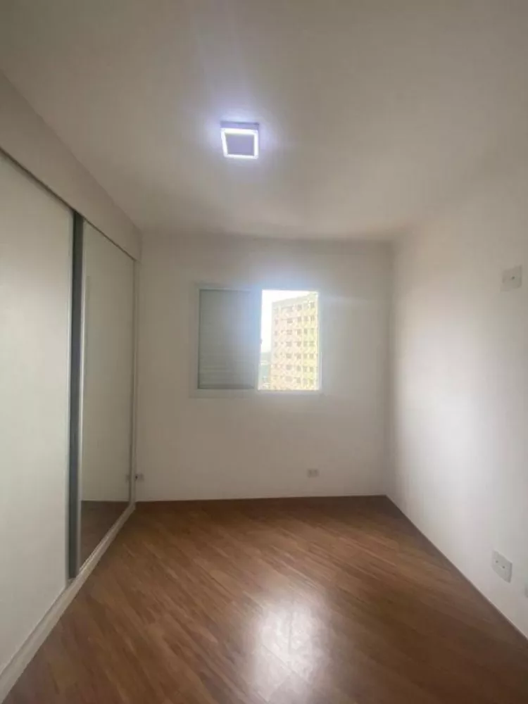 Apartamento à venda com 2 quartos, 77m² - Foto 4