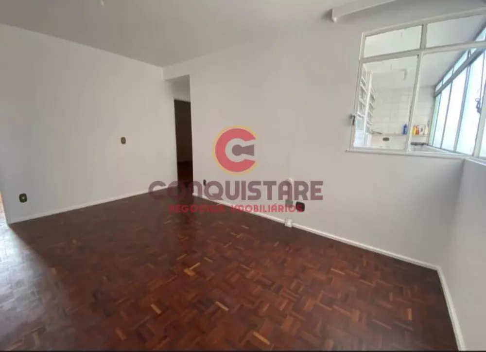 Apartamento à venda com 2 quartos, 61m² - Foto 9