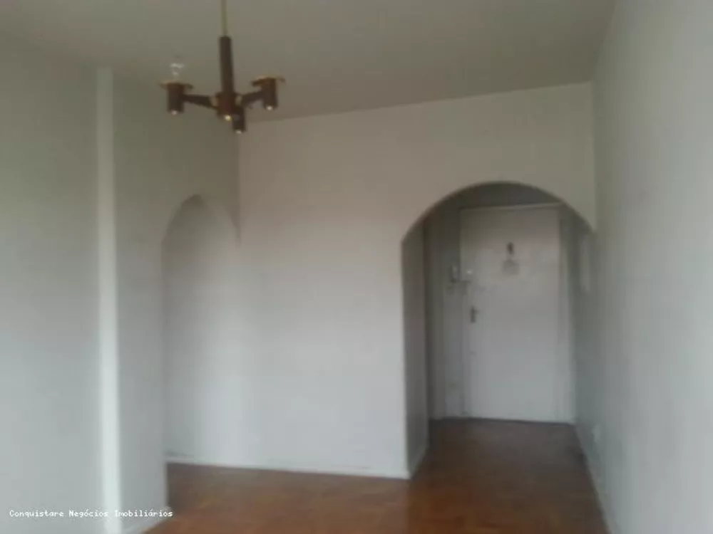 Apartamento à venda com 1 quarto, 44m² - Foto 1