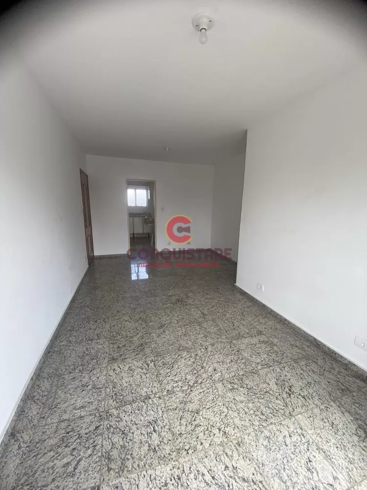 Apartamento à venda com 3 quartos, 77m² - Foto 1