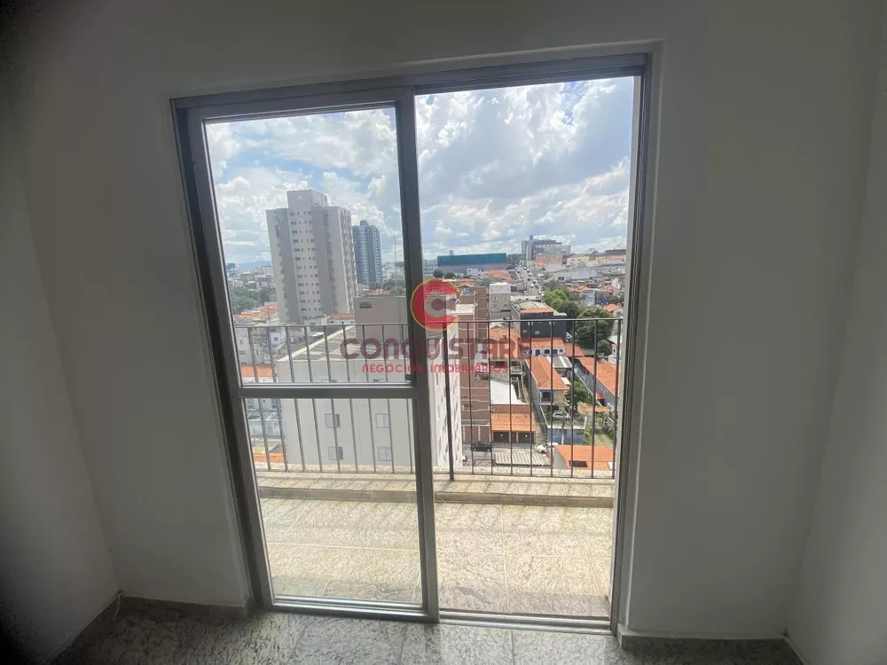 Apartamento à venda com 3 quartos, 77m² - Foto 3