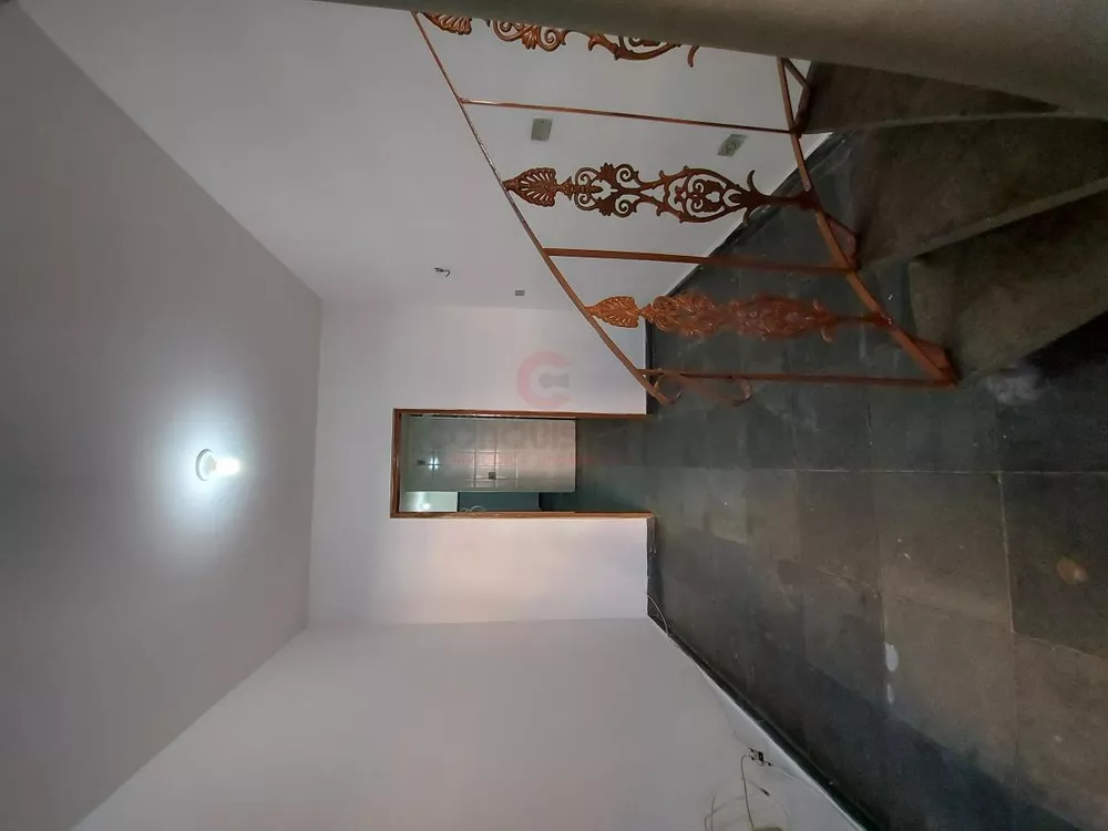 Sobrado para alugar com 2 quartos, 75m² - Foto 7