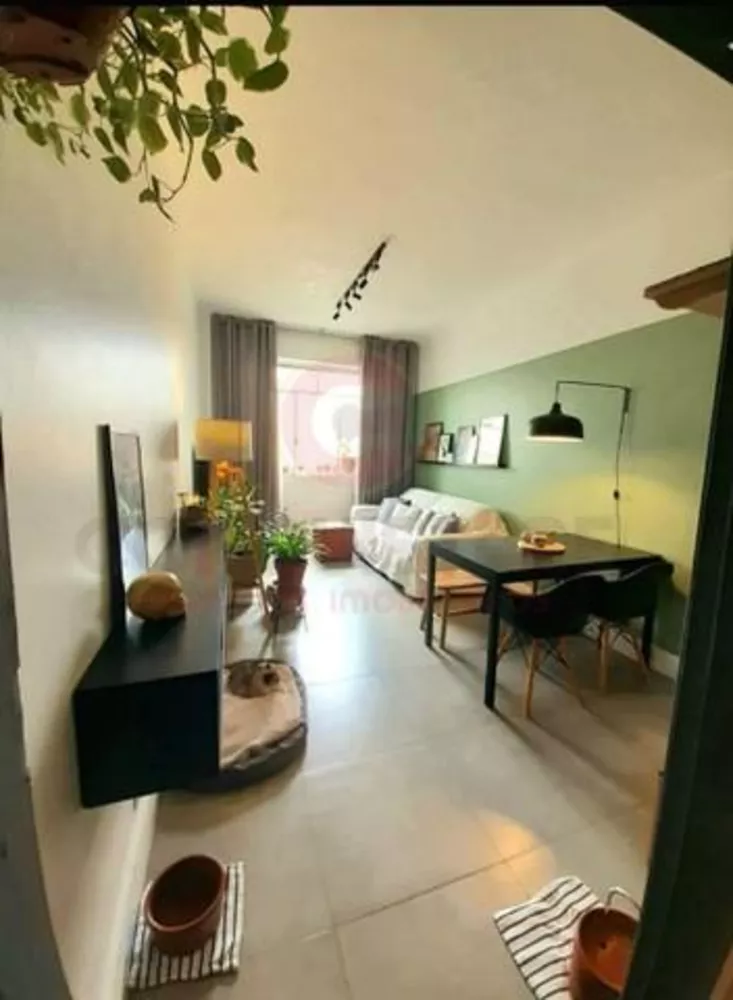 Apartamento à venda com 2 quartos, 62m² - Foto 15