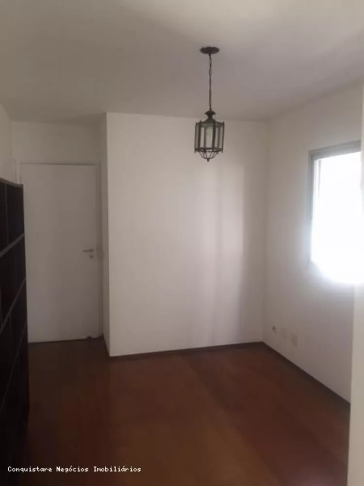 Apartamento à venda com 3 quartos, 160m² - Foto 3