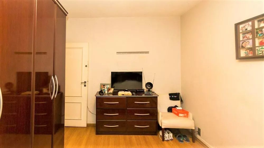 Casa à venda com 3 quartos, 600m² - Foto 6