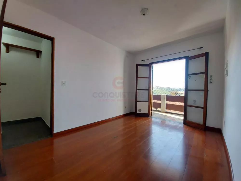 Casa à venda com 2 quartos, 108m² - Foto 12