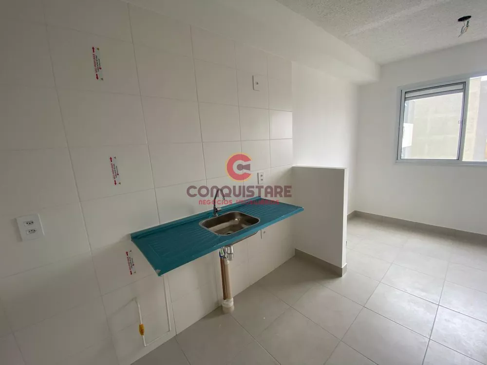 Apartamento à venda com 2 quartos, 32m² - Foto 4