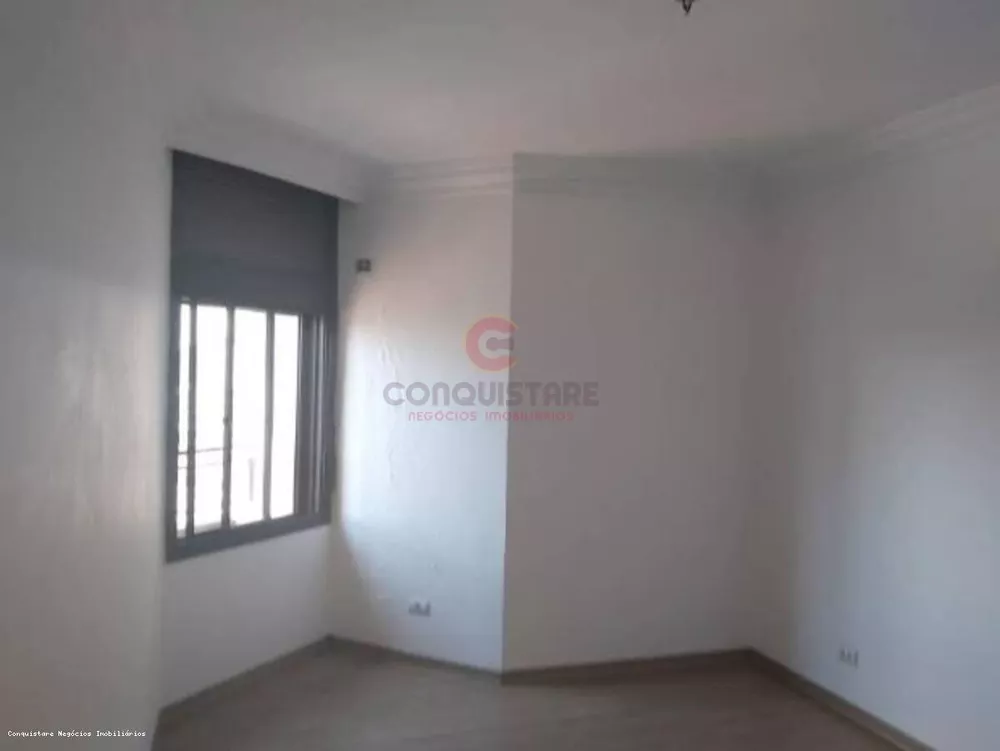 Casa para alugar com 3 quartos, 218m² - Foto 8