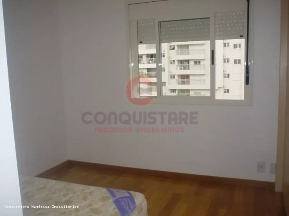 Apartamento para alugar com 3 quartos, 107m² - Foto 8