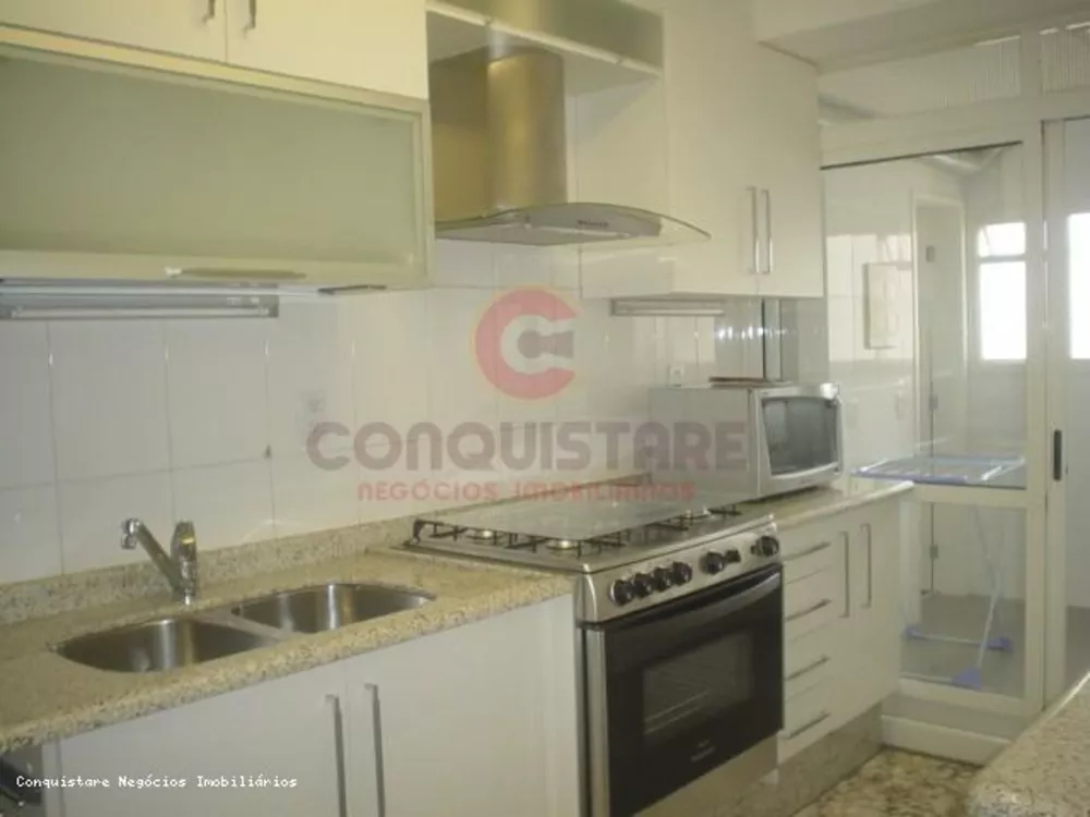 Apartamento para alugar com 3 quartos, 107m² - Foto 7