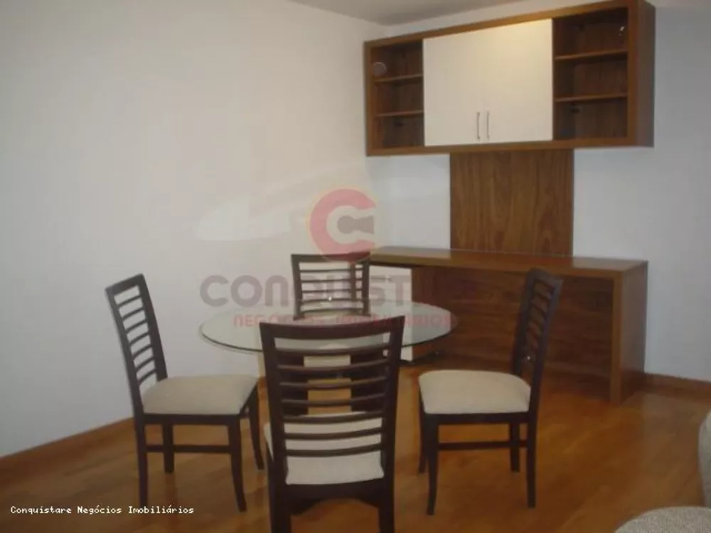 Apartamento para alugar com 3 quartos, 107m² - Foto 6