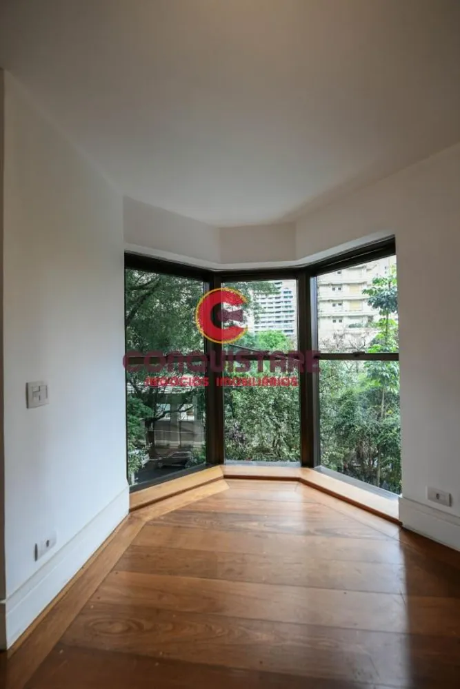 Apartamento, 3 quartos, 210 m² - Foto 2
