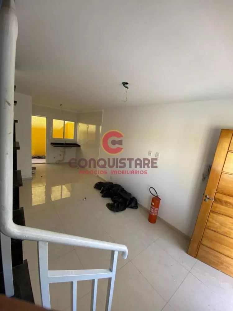 Sobrado à venda com 2 quartos, 67m² - Foto 4