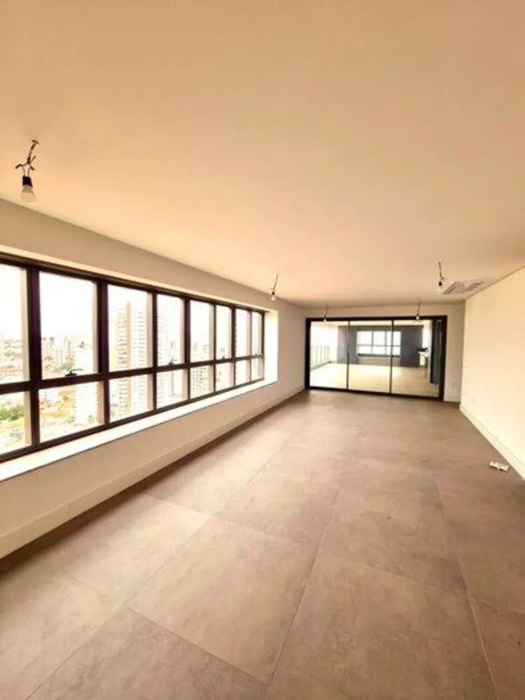 Apartamento à venda com 4 quartos, 337m² - Foto 4