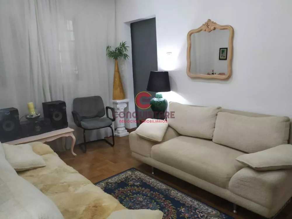 Casa à venda com 4 quartos, 139m² - Foto 1